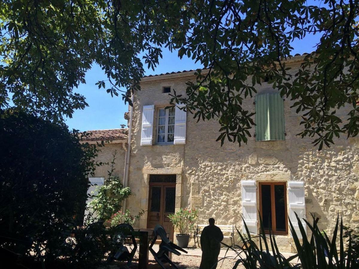 Bed and Breakfast Au Garcin La Romieu Exterior foto