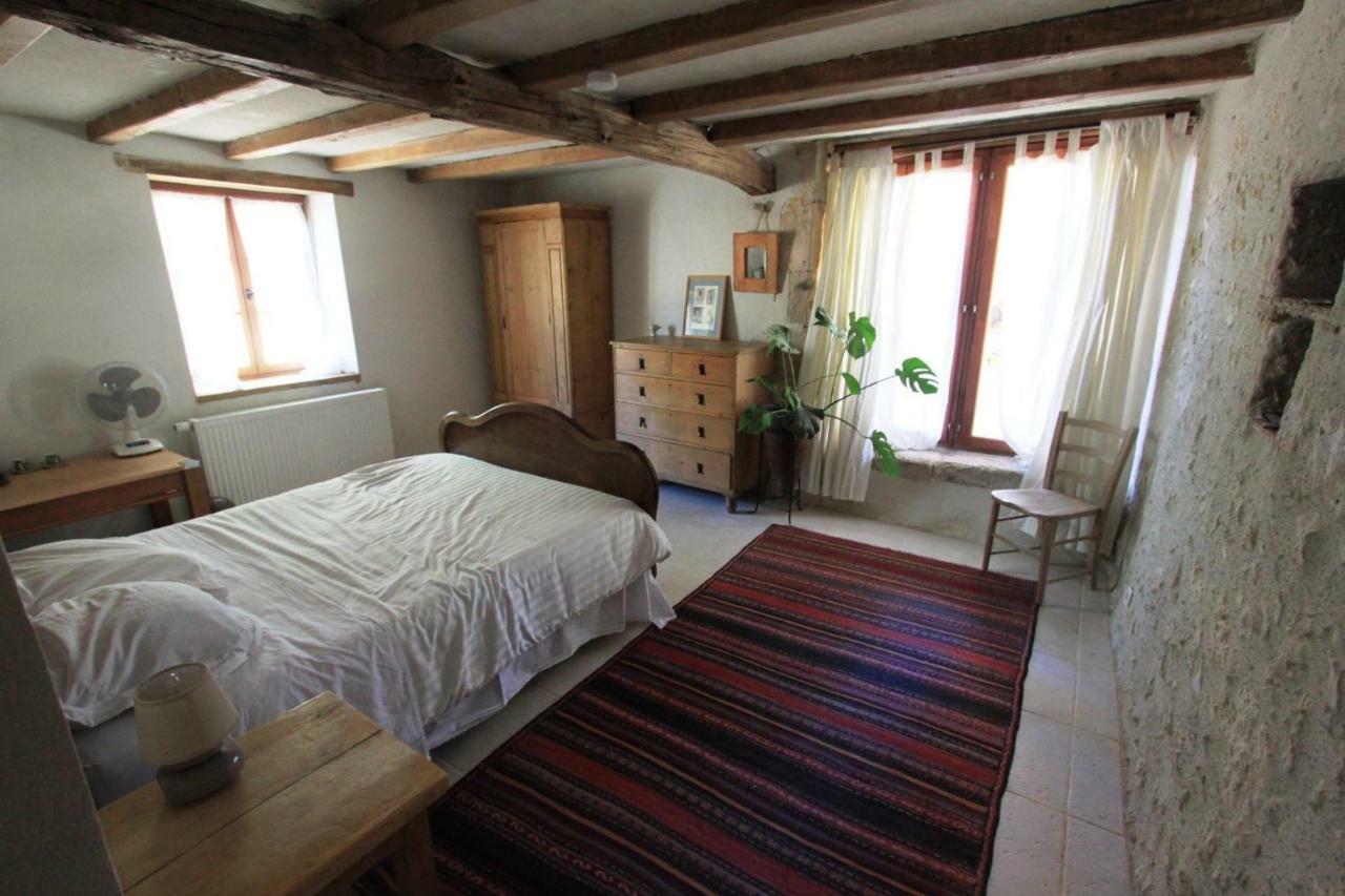Bed and Breakfast Au Garcin La Romieu Exterior foto