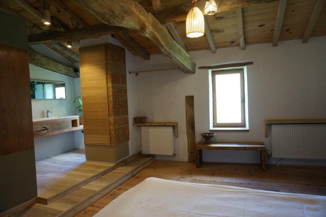 Bed and Breakfast Au Garcin La Romieu Exterior foto