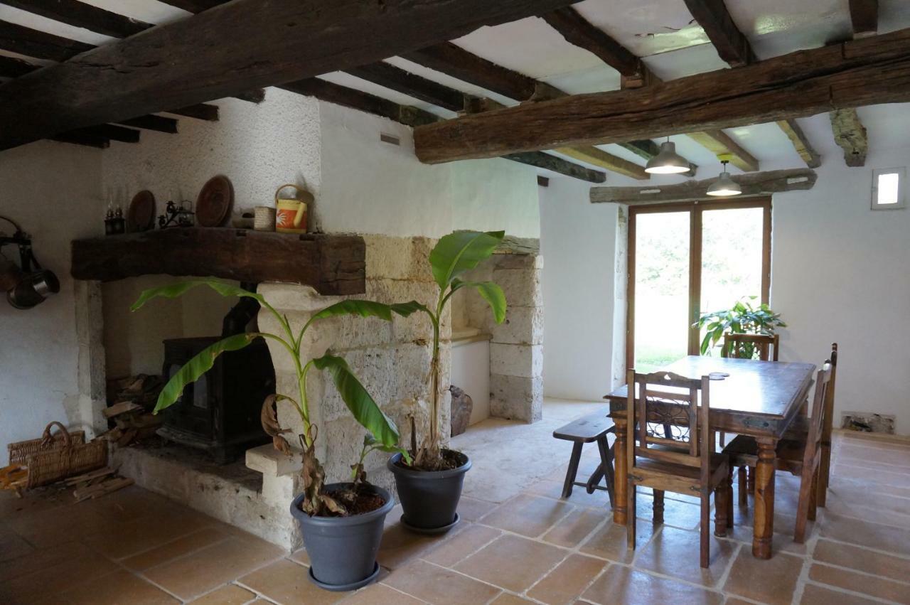 Bed and Breakfast Au Garcin La Romieu Exterior foto