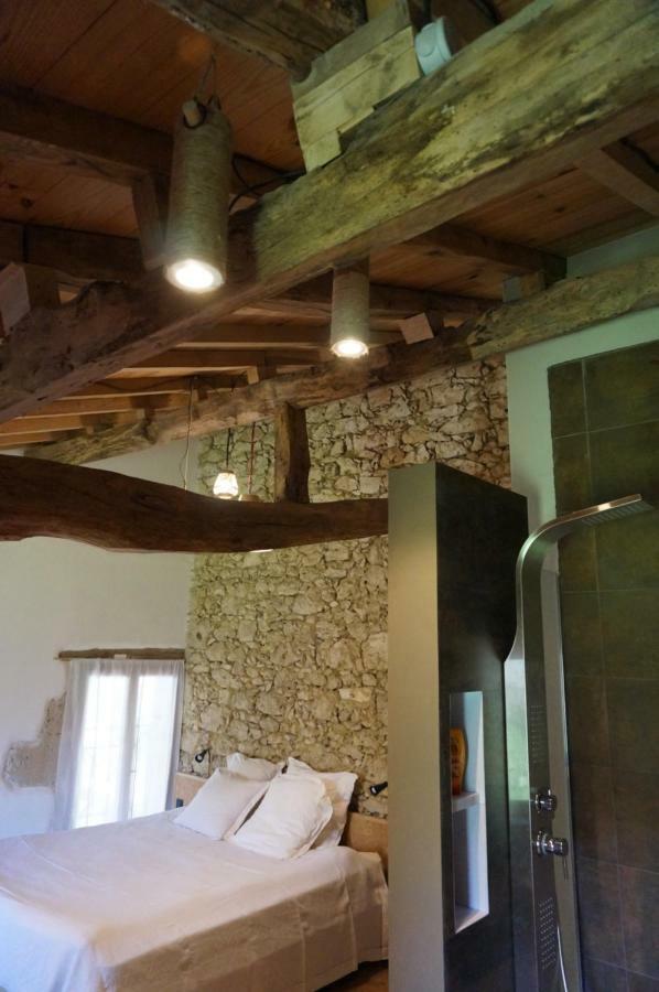 Bed and Breakfast Au Garcin La Romieu Exterior foto
